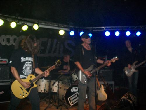 103_1760